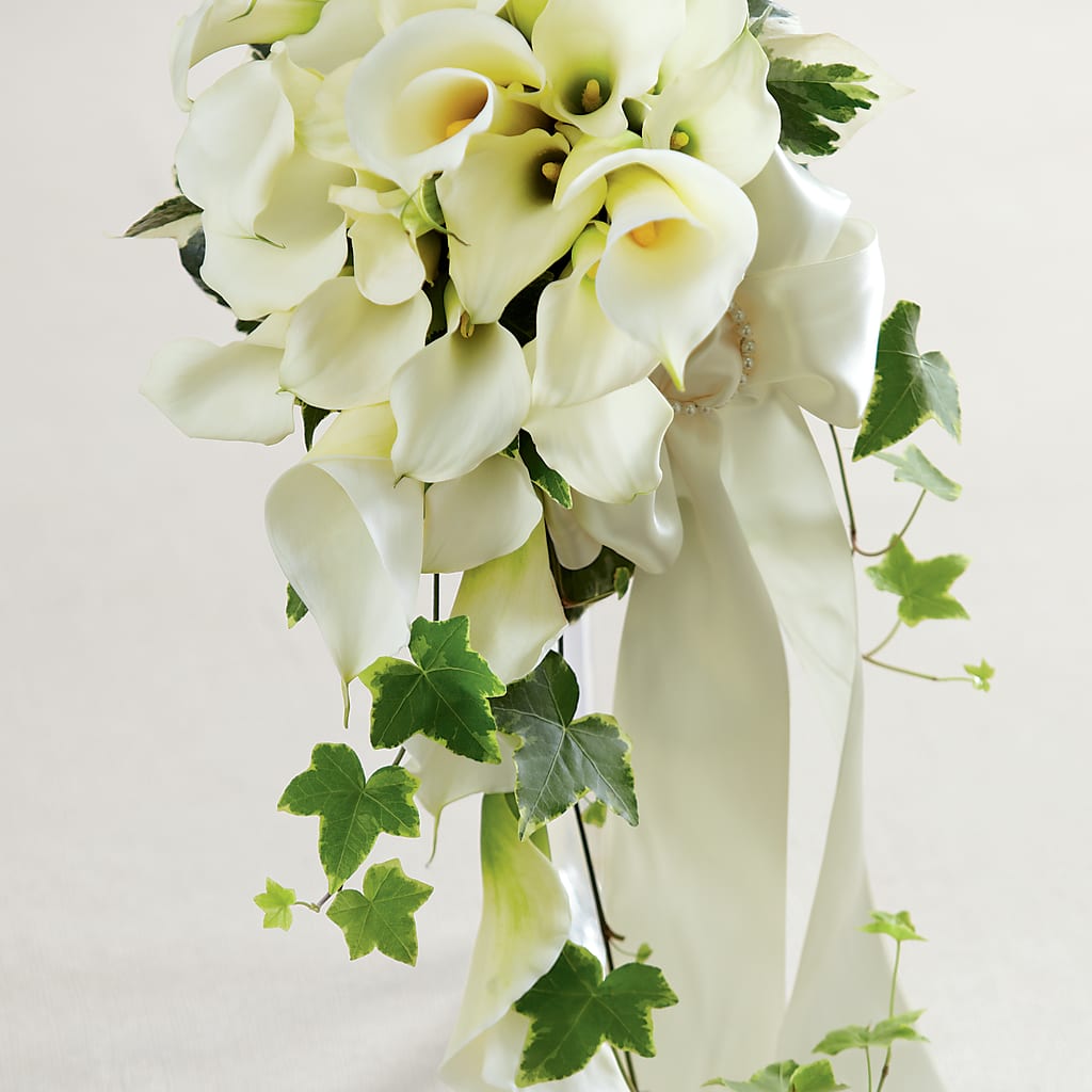 White Chapel Bouquet – Margartia Flowers, Jersey City NJ