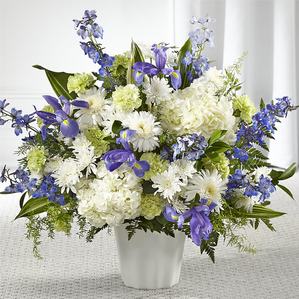 Soft Serenity Floor Basket –  Margartia Flowers, Jersey City NJ
