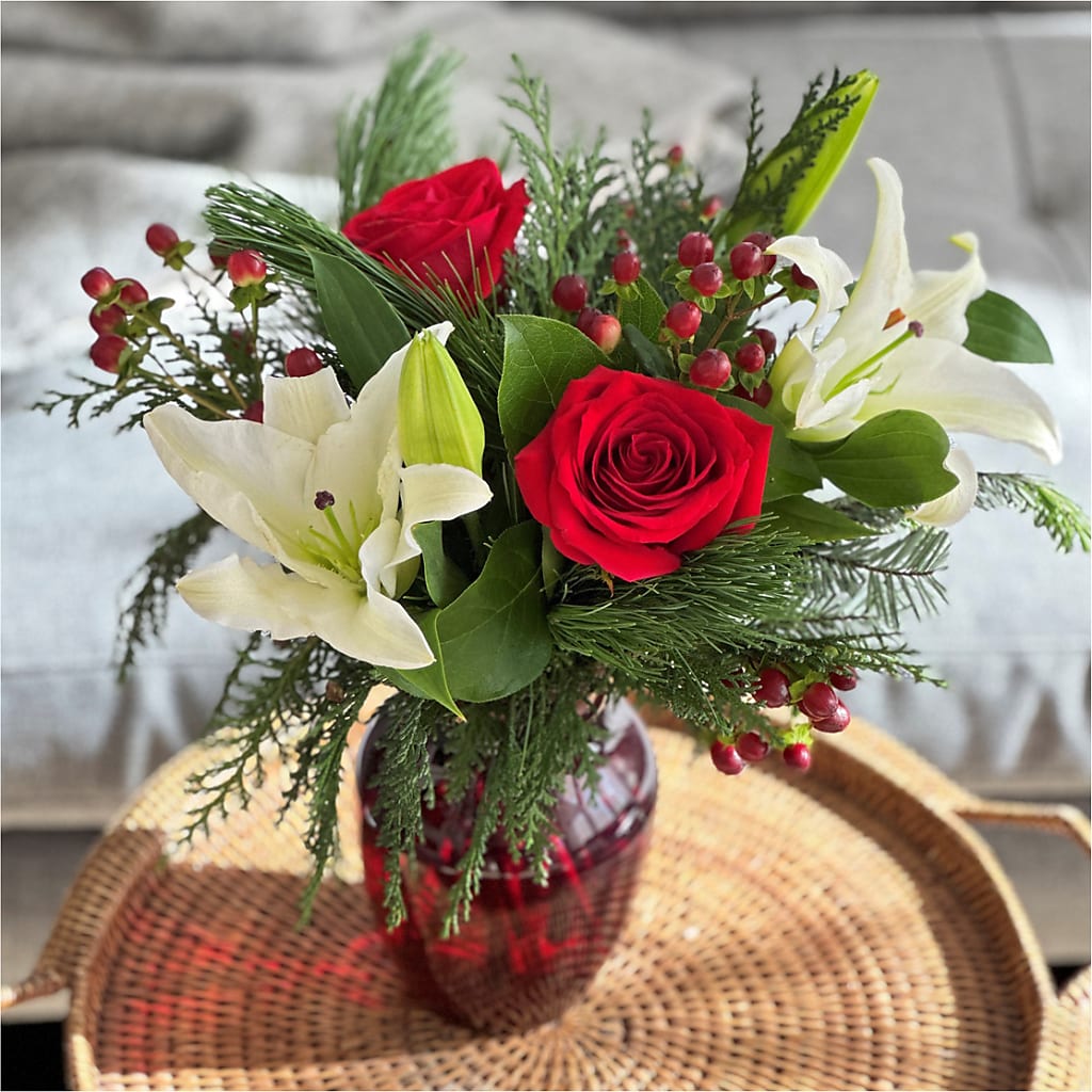 Evergreen Delight Bouquet –  Margartia Flowers, Jersey City NJ