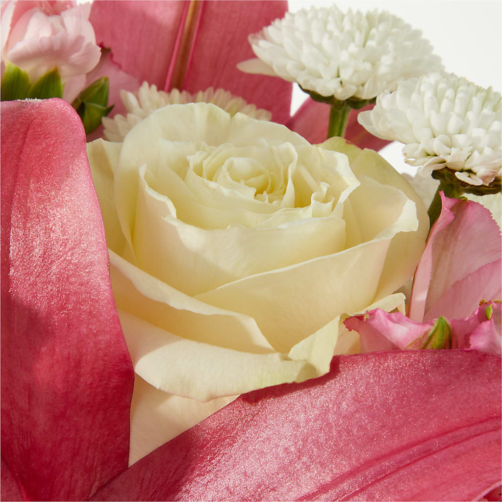 Piece of Cake Bouquet –  Margartia Flowers, Jersey City NJ