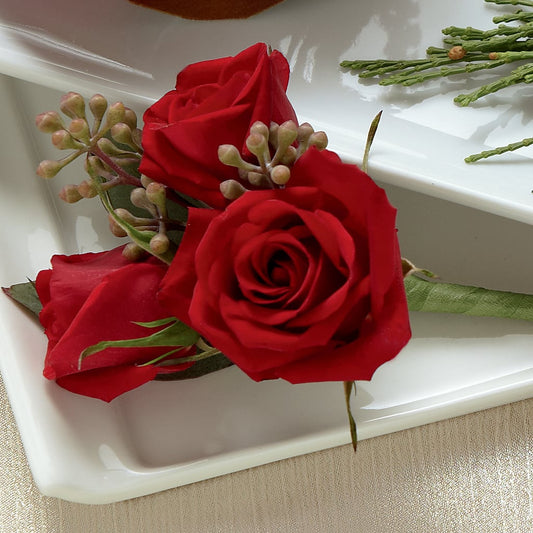Red Spray Rose Boutonniere –  Margartia Flowers, Jersey City NJ