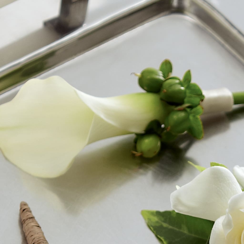 White Calla Boutonniere –  Margartia Flowers, Jersey City NJ